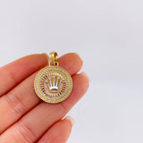 Pendant Circular Crown 4.4 g / 1 1/4 in Three-Tone 18K