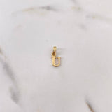 Pendant Letter U 0.5gr / 1.4cm / Smooth 18K Yellow Gold #