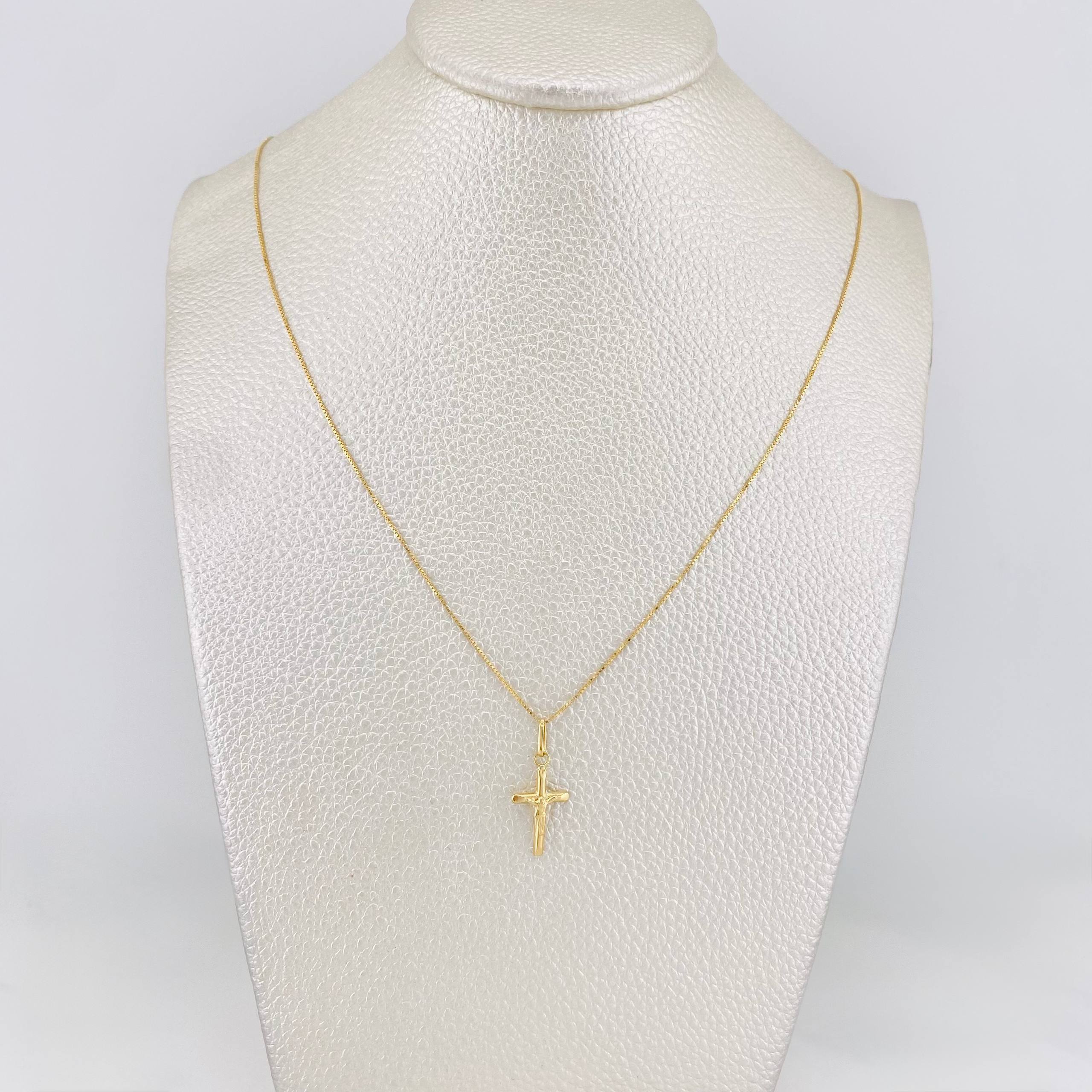 Set Cadena Veneciana + Dije Cruz Cristo / 1.55g / 18 in Oro Amarillo 18K