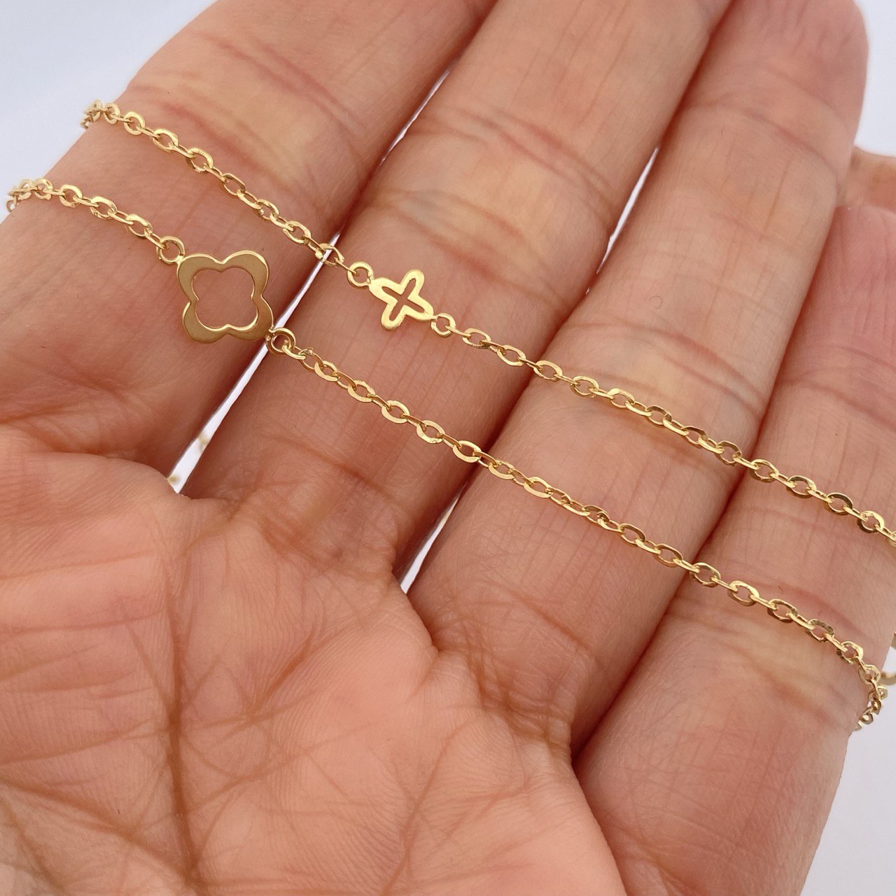 Classic Link Chain Clover 2.7gr / 18in / 18K Gold +3 &
