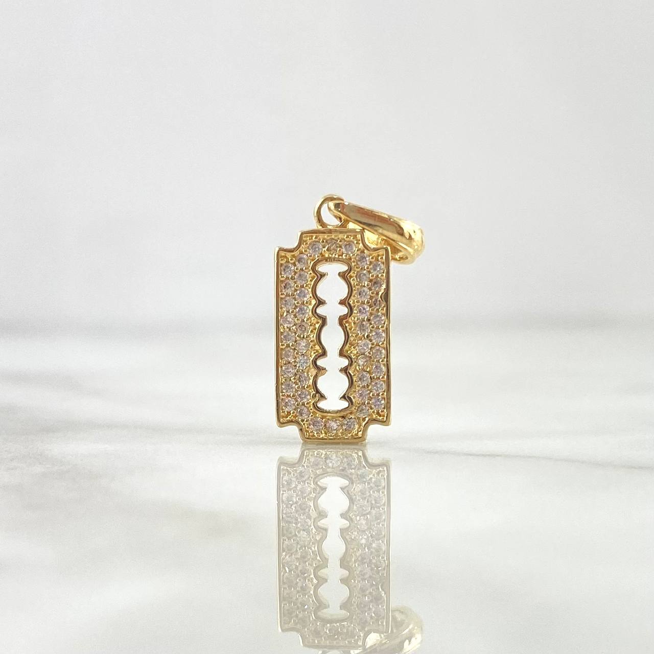 Dije Cuchilla 1.7gr / 2.2cm / Oro 18K *