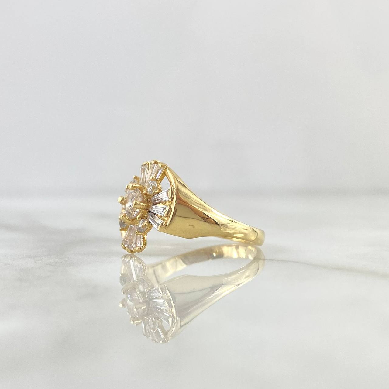 Flower Basteada Ring 5.8gr / Size 7 1/4 / White Zircons 18K Yellow Gold *