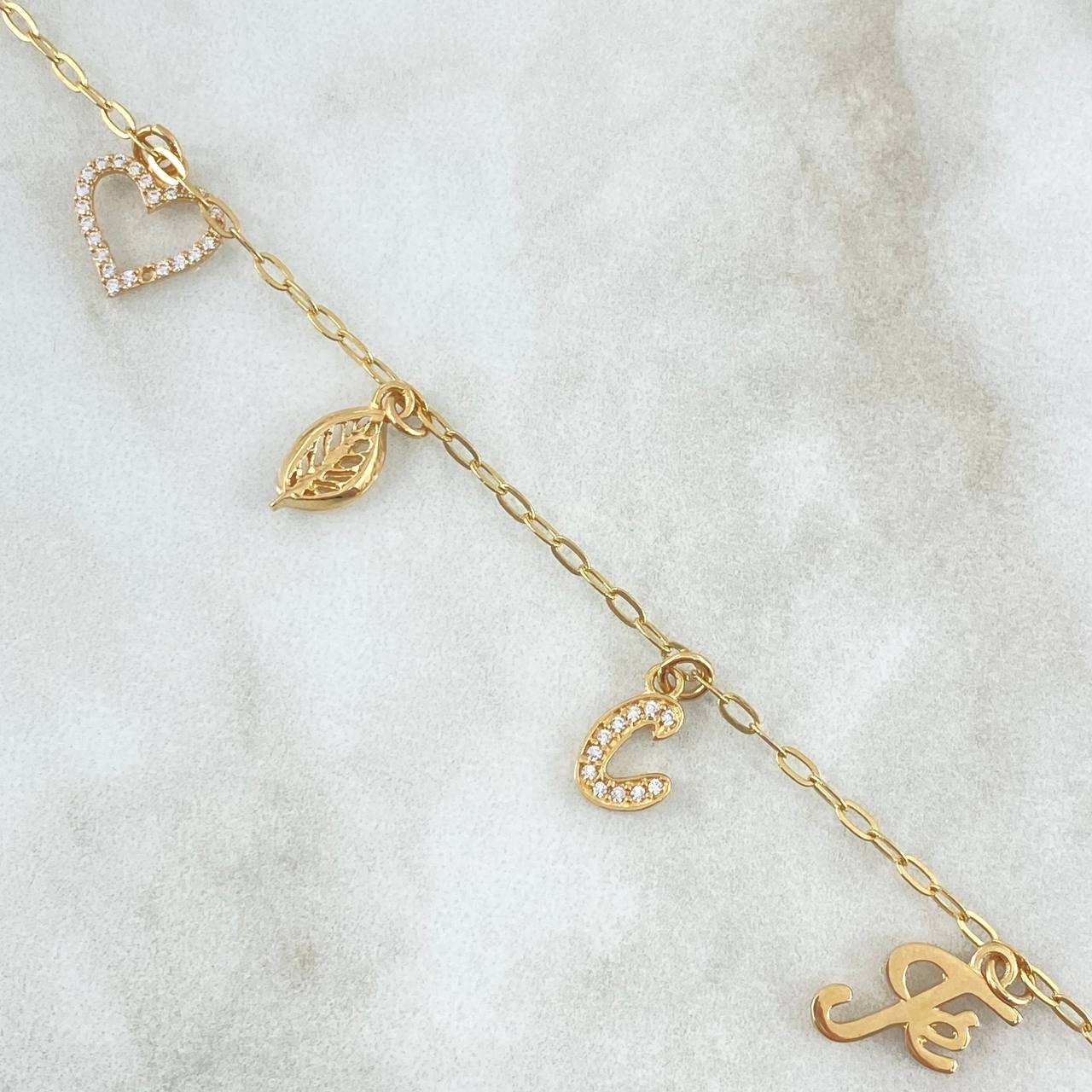 Bracelet Box 4.5gr / 20.5cm / "Airplane - Heart - Leaf - Letter C - Faith - Clover" 18K Yellow Gold