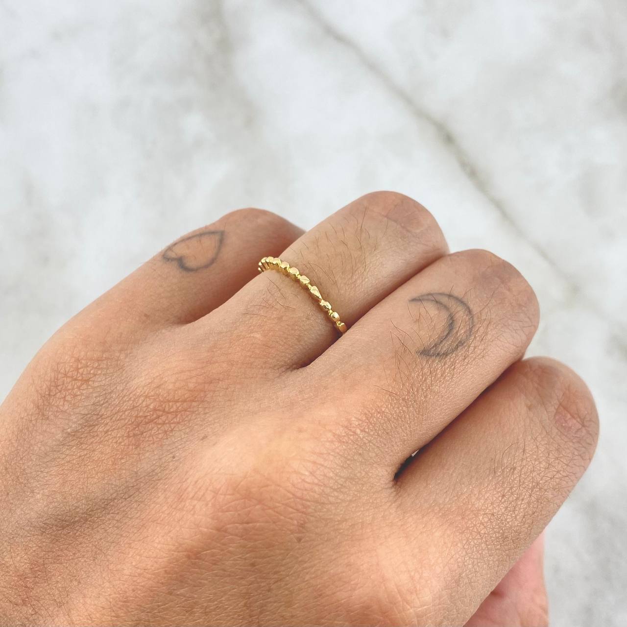 Bead Ring 1.25gr / T5 3/4 / 18K Yellow Gold