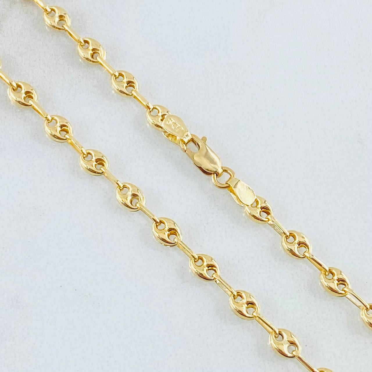 Cadena GC 6.55gr / 25 1/2 in / Oro Amarillo 18K ©