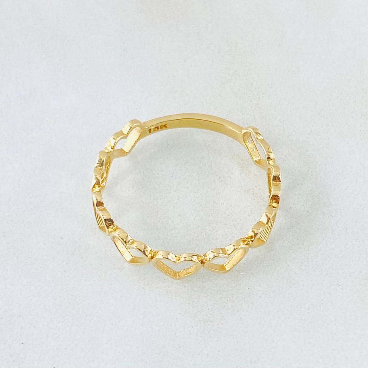 Anillo Corazones 1.15gr / T4 3/4 / Oro Amarillo 18K
