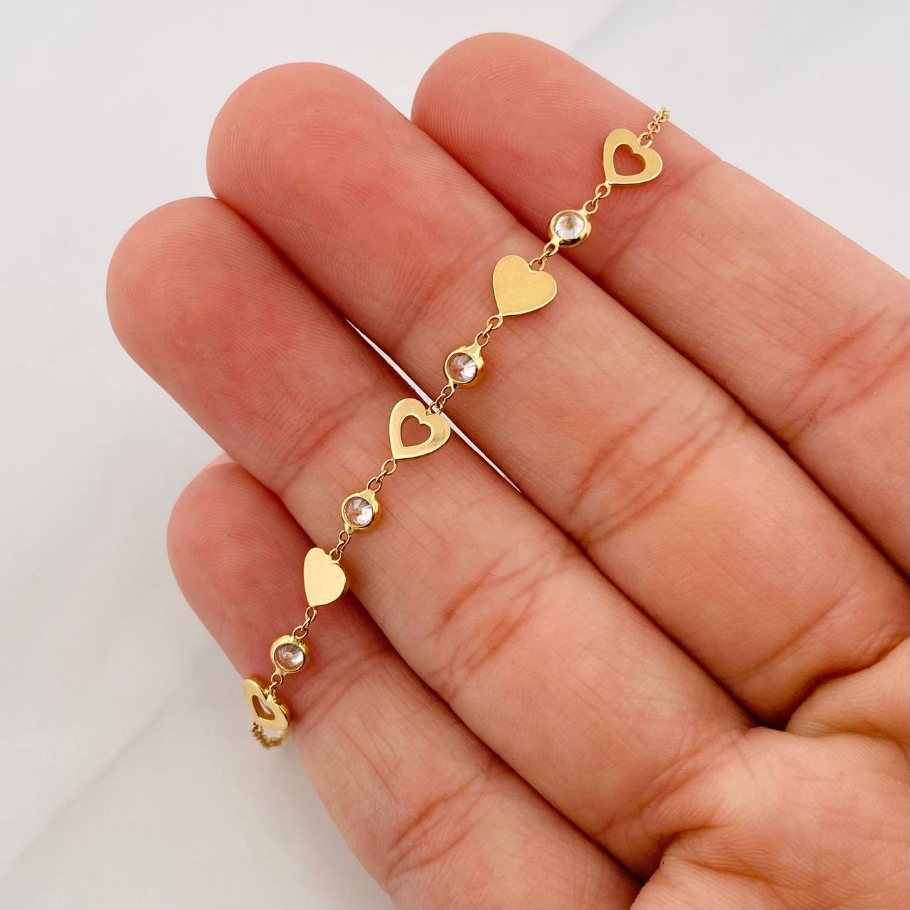 Anklet Classic Link Hearts 2.7g / 9 1/2 in / 0.9mm Yellow Gold 18K