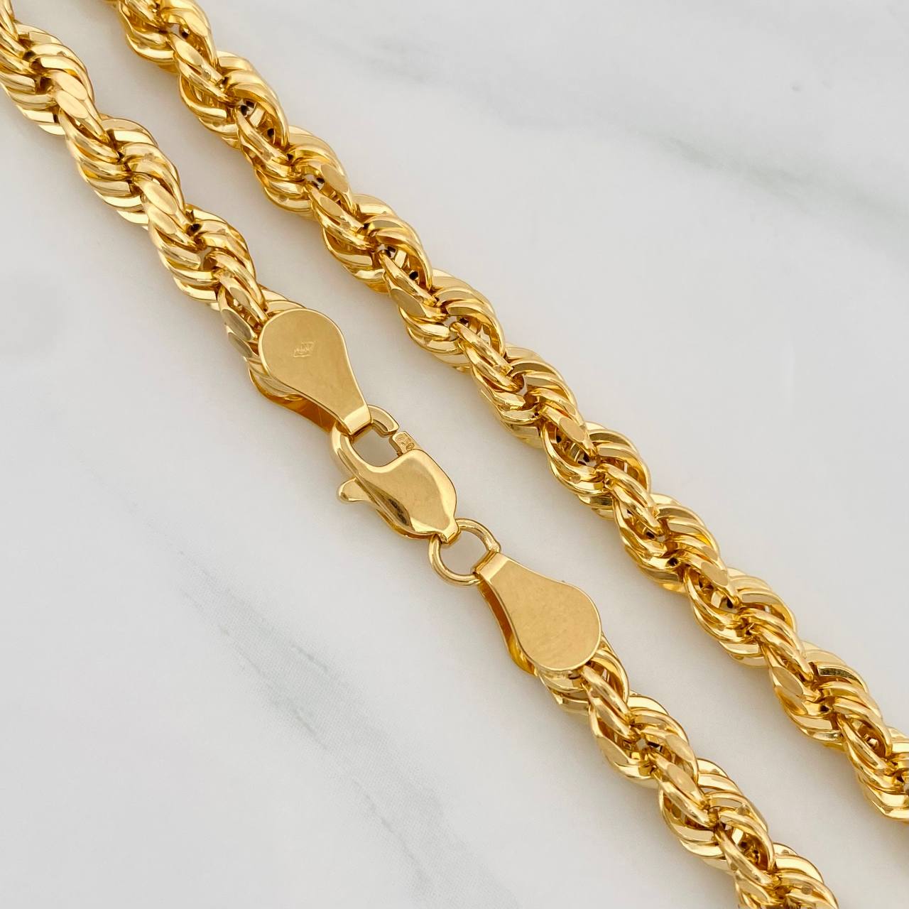Cadena Lazo 15.45g / 24 in / 4.5mm Oro Amarillo 18K