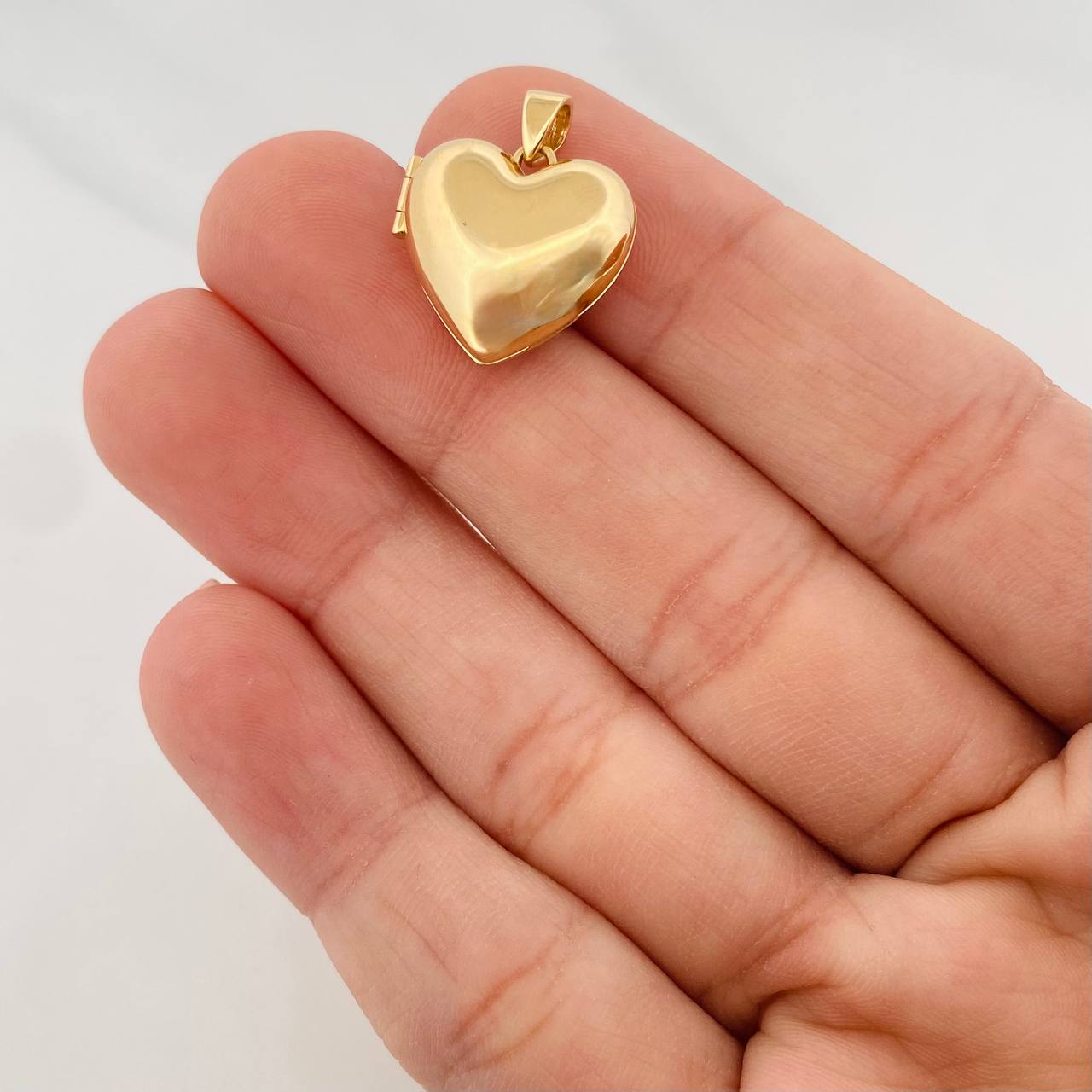 Dije Relicario Corazón 2.65g / 3/4 in Oro Amarillo 18K