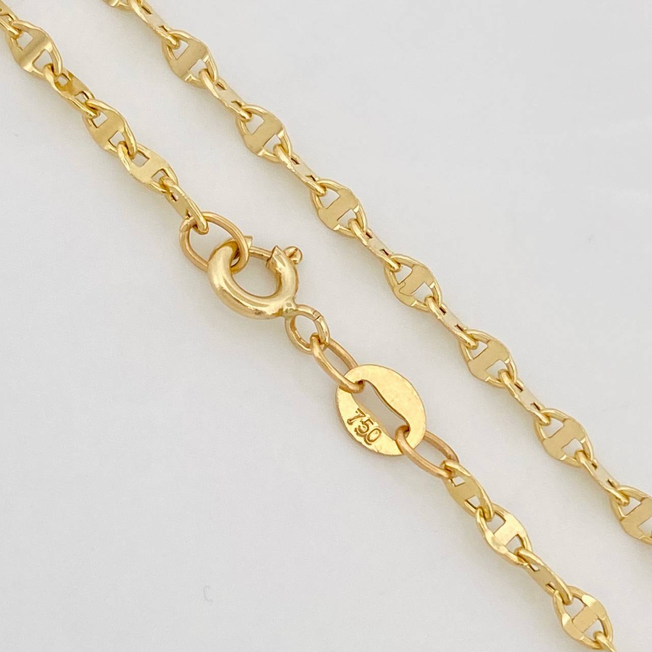 Mariner Chain 2.3g / 18 in / 2.2mm 18K Yellow Gold