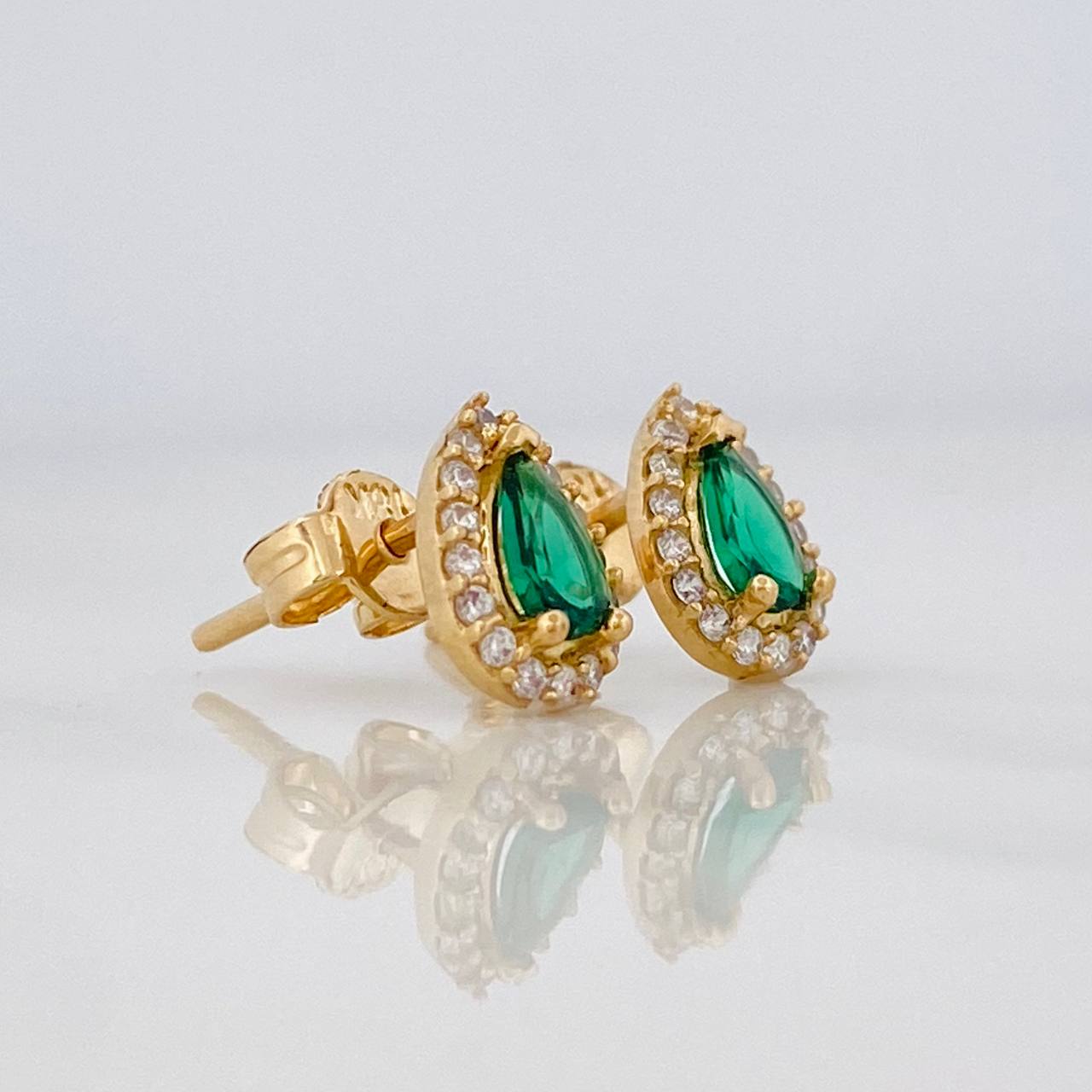 Topos Halo Lágrima 1.2g / in / 5.9mm Oro Amarillo 18K