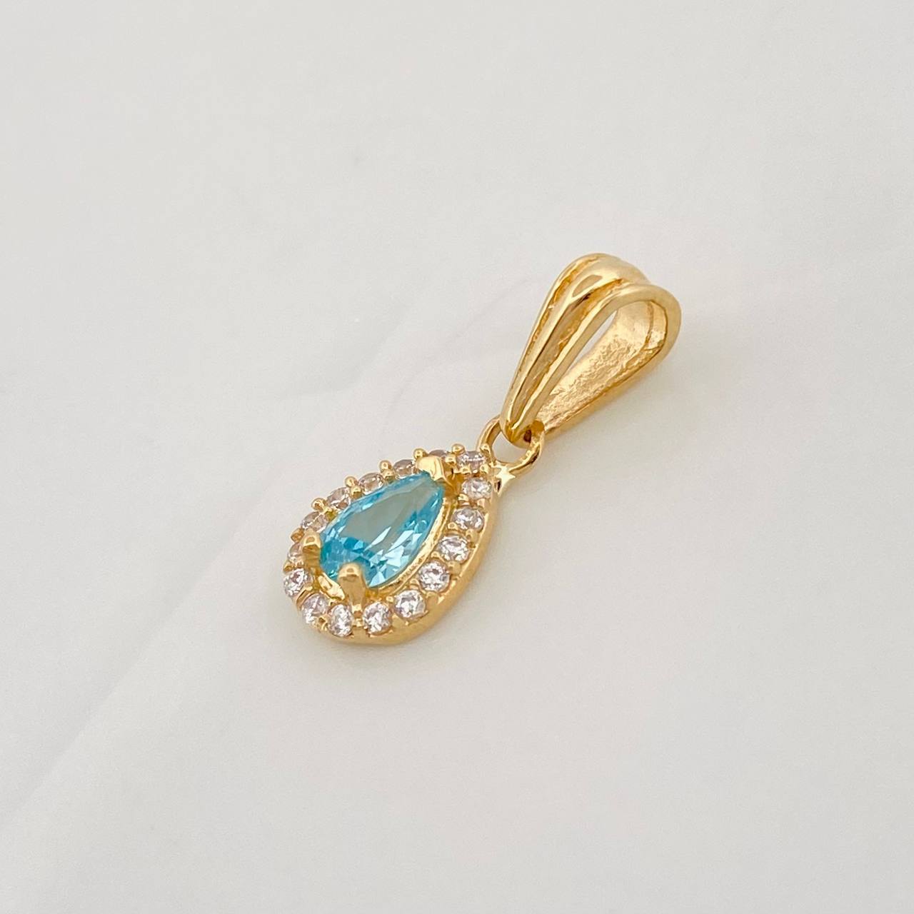 Dije Halo Lágrima 0.65g / 1/2 in Oro Amarillo 18K