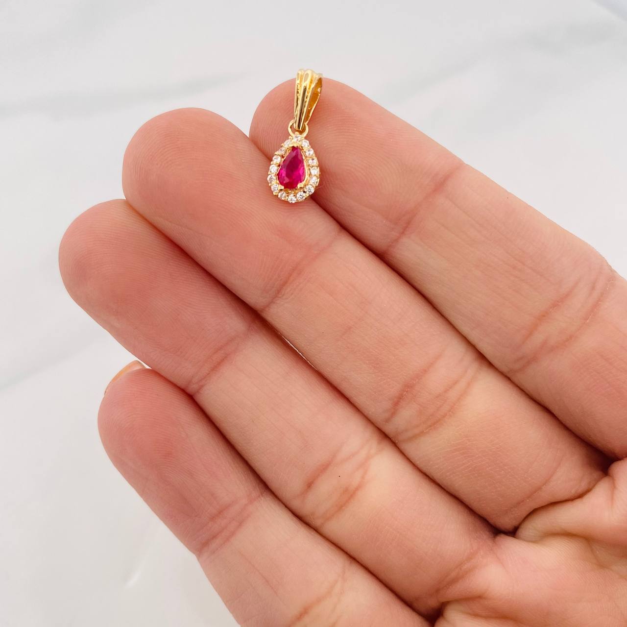 Dije Halo Lágrima 0.65g / 1/2 in Oro Amarillo 18K