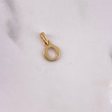 Pendant Letter O 0.6gr / 1.3cm / Smooth 18K Yellow Gold #