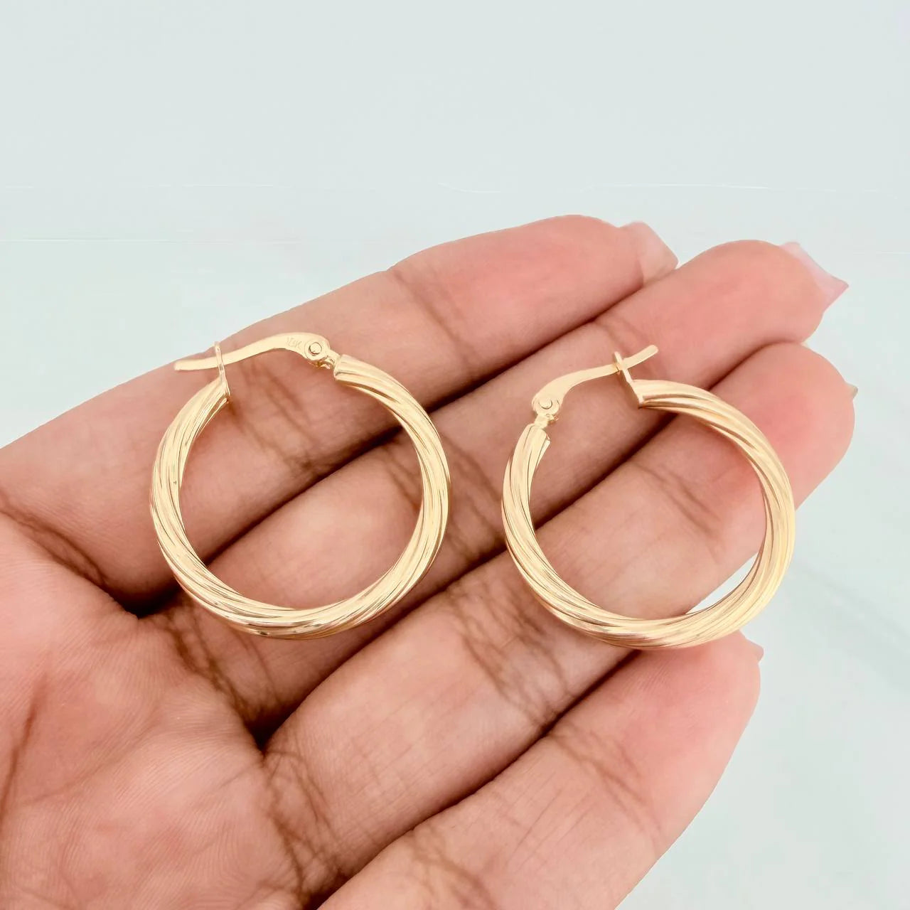 Candongas Mary 2.1 g / 1 in Oro Amarillo 18K