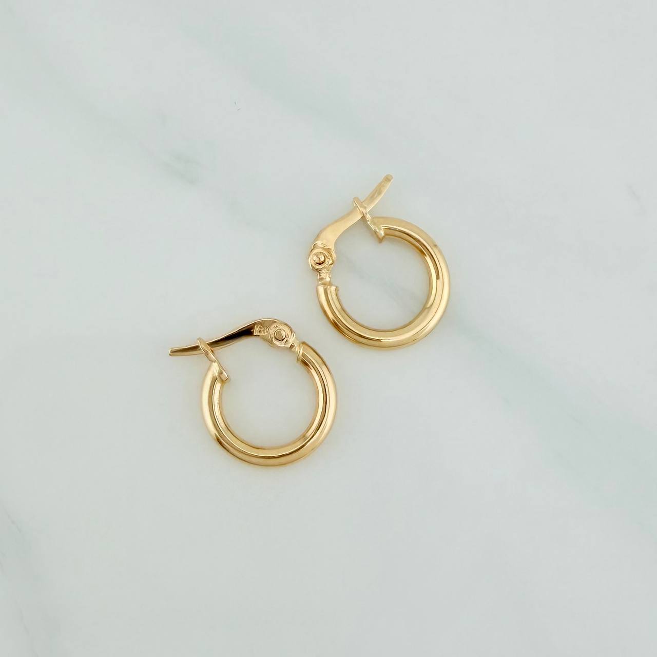 Candongas Jass 0.9gr / 1/2 in / Oro Amarillo 18K &