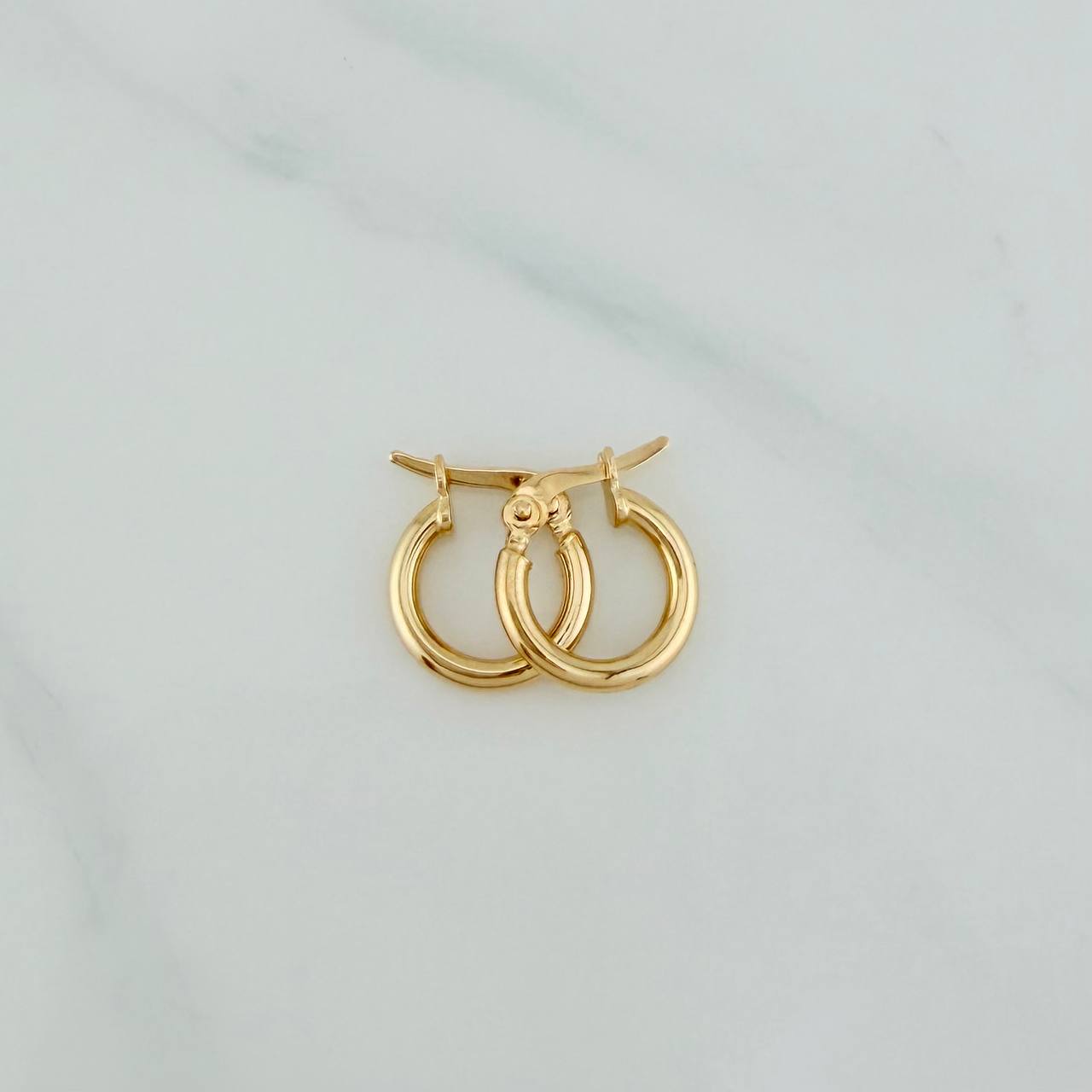 Candongas Jass 0.9gr / 1/2 in / Oro Amarillo 18K &