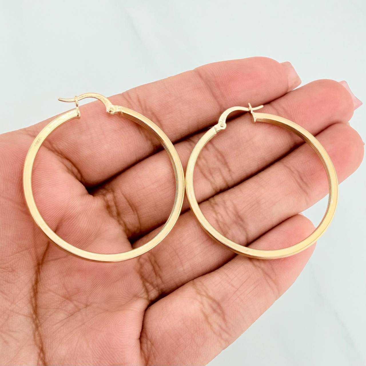 Candongas Miku 2.3gr / 4cm / Oro Amarillo 18K $