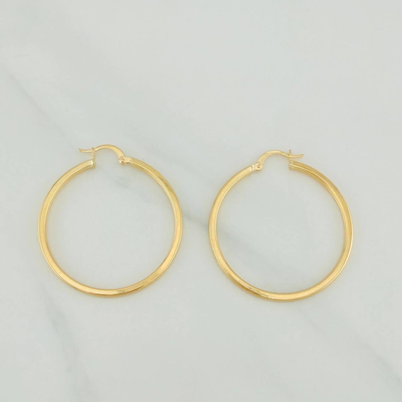 Candongas Miku 2.3gr / 4cm / Oro Amarillo 18K $