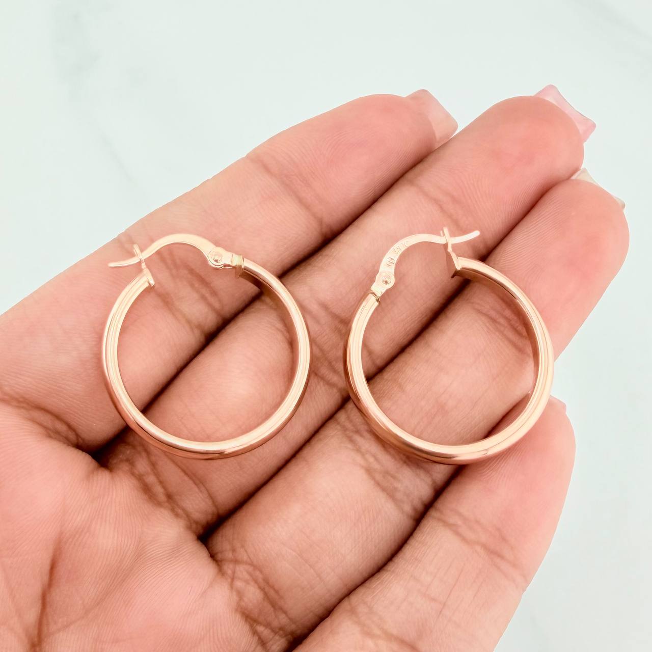 Candongas Nati 2.35gr / 2.6cm / Oro Rosa 18K $