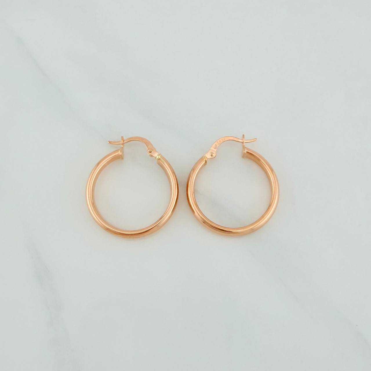 Candongas Nati 2.35gr / 2.6cm / Oro Rosa 18K $