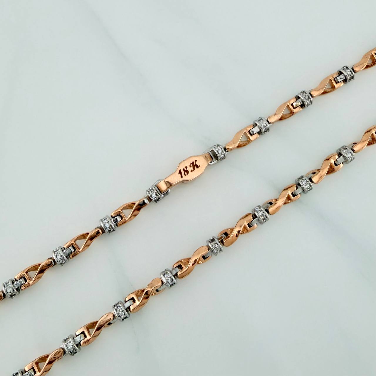 Cadena Rustica Nautilius 51.6gr / 27 3/4 in / 4.2mm Dos Oros Blanco Rosa 18K $