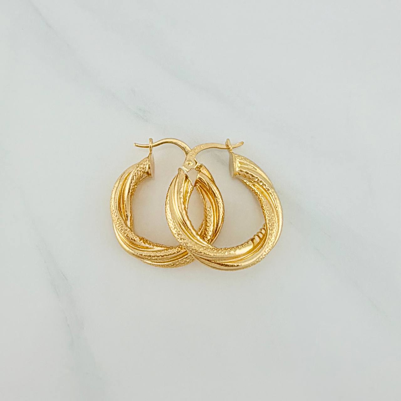 Candongas Gala 3.65gr / 2.5cm / Oro Amarillo 18K $