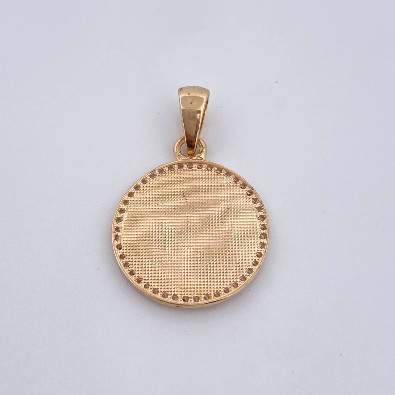 Dije San Miguel Arcangel 4gr / 3cm / Circones Blancos Tres Oros 18K &