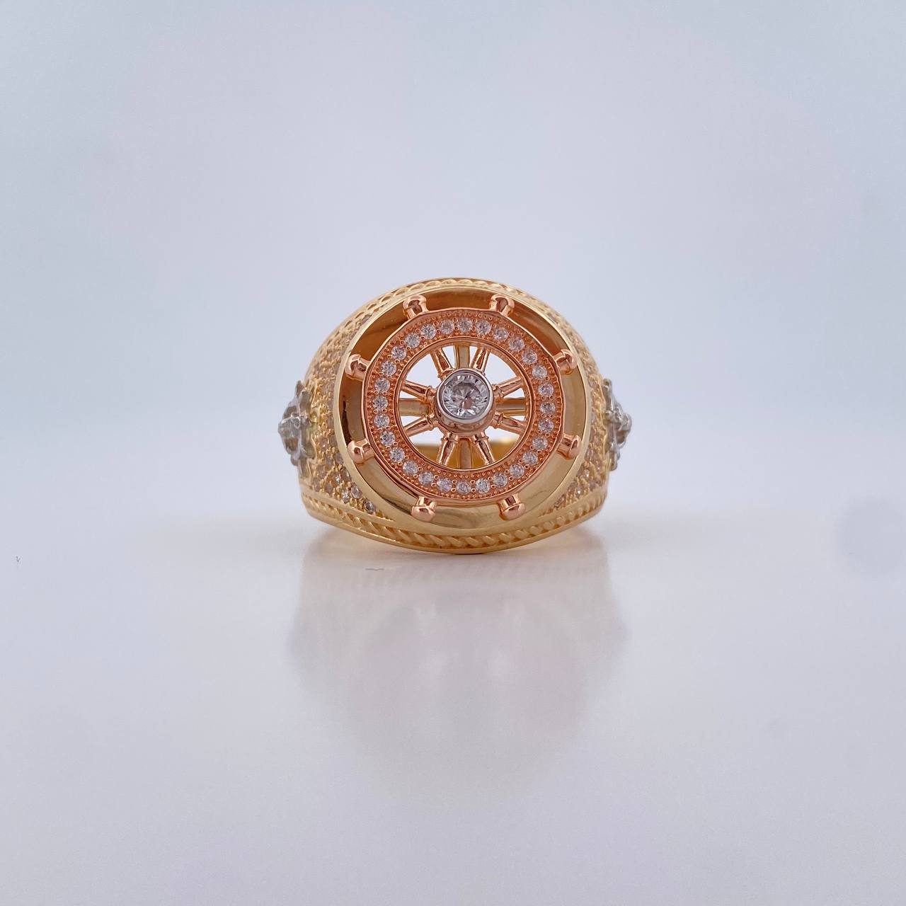 Steering Wheel Ring 10.6gr / T10 / White Zircons Three 18K Golds &