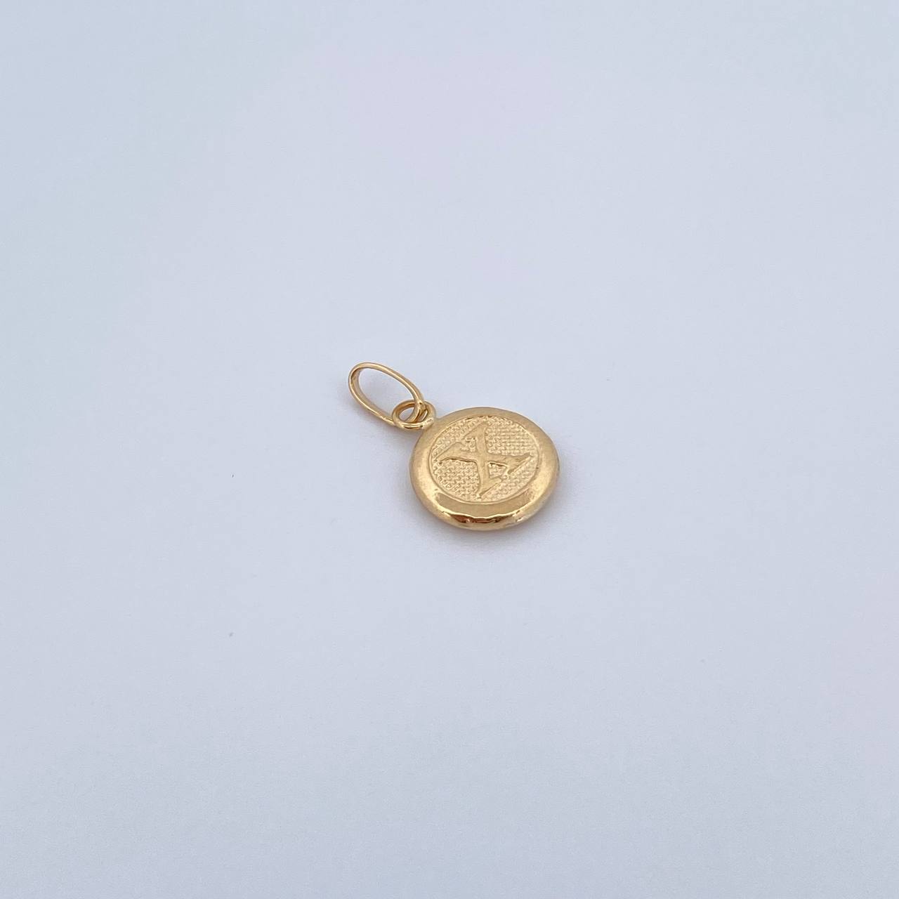 Pendant Letter X 0.45gr / 1.5cm / 18K Yellow Gold Medal &