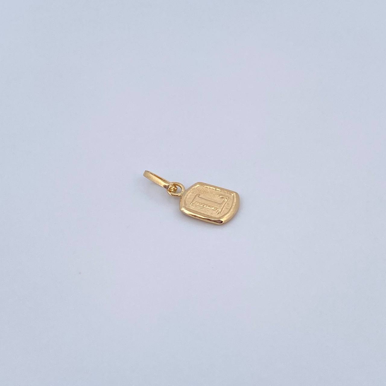 Dije Letra L 0.35gr / 1.5cm / Liso Oro Amarillo 18K &