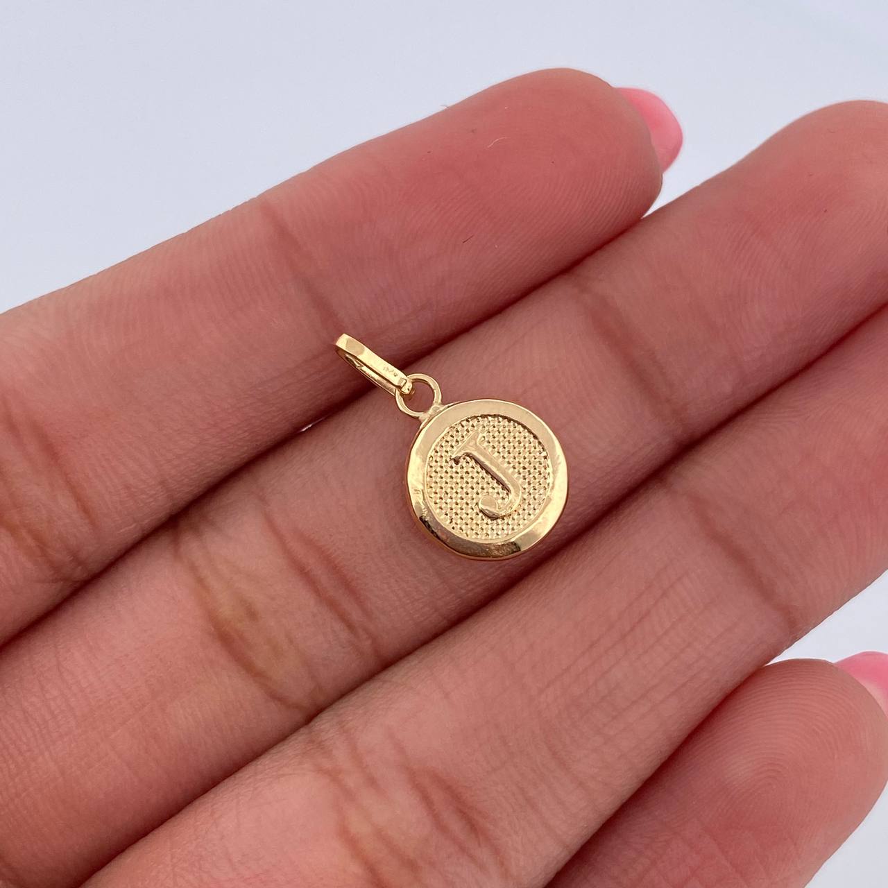Dije Letra J 0.45gr / 1.5cm / Medalla Oro Amarillo 18K &