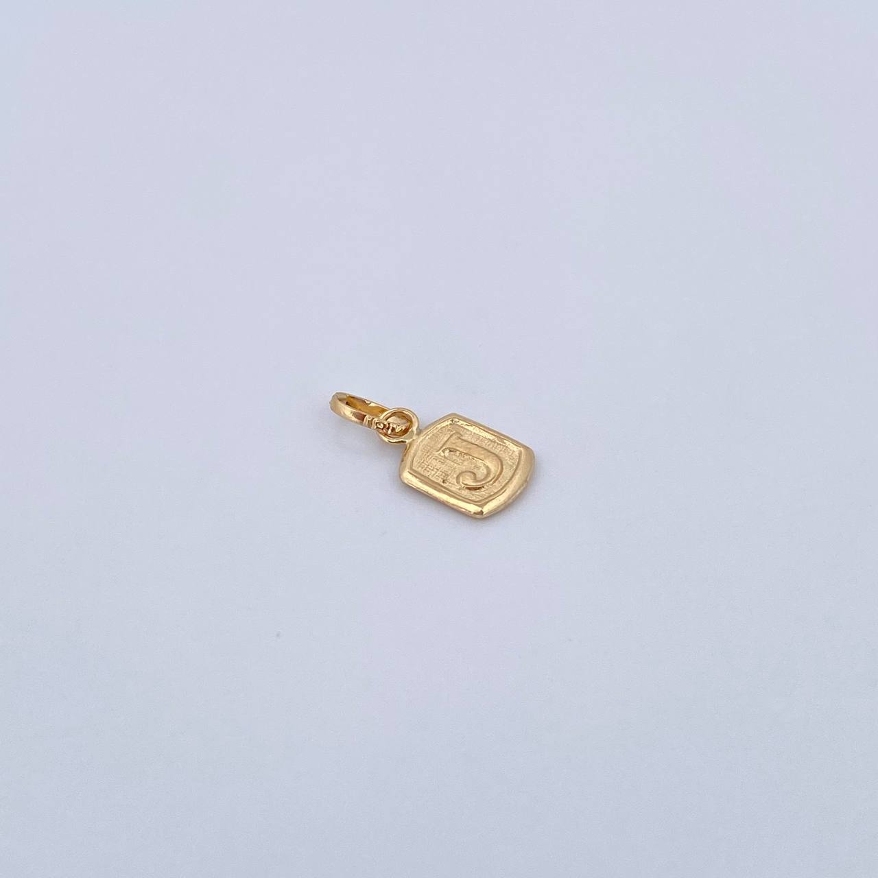 Dije Letra J 0.35gr / 1.5cm / Liso Oro Amarillo 18K &
