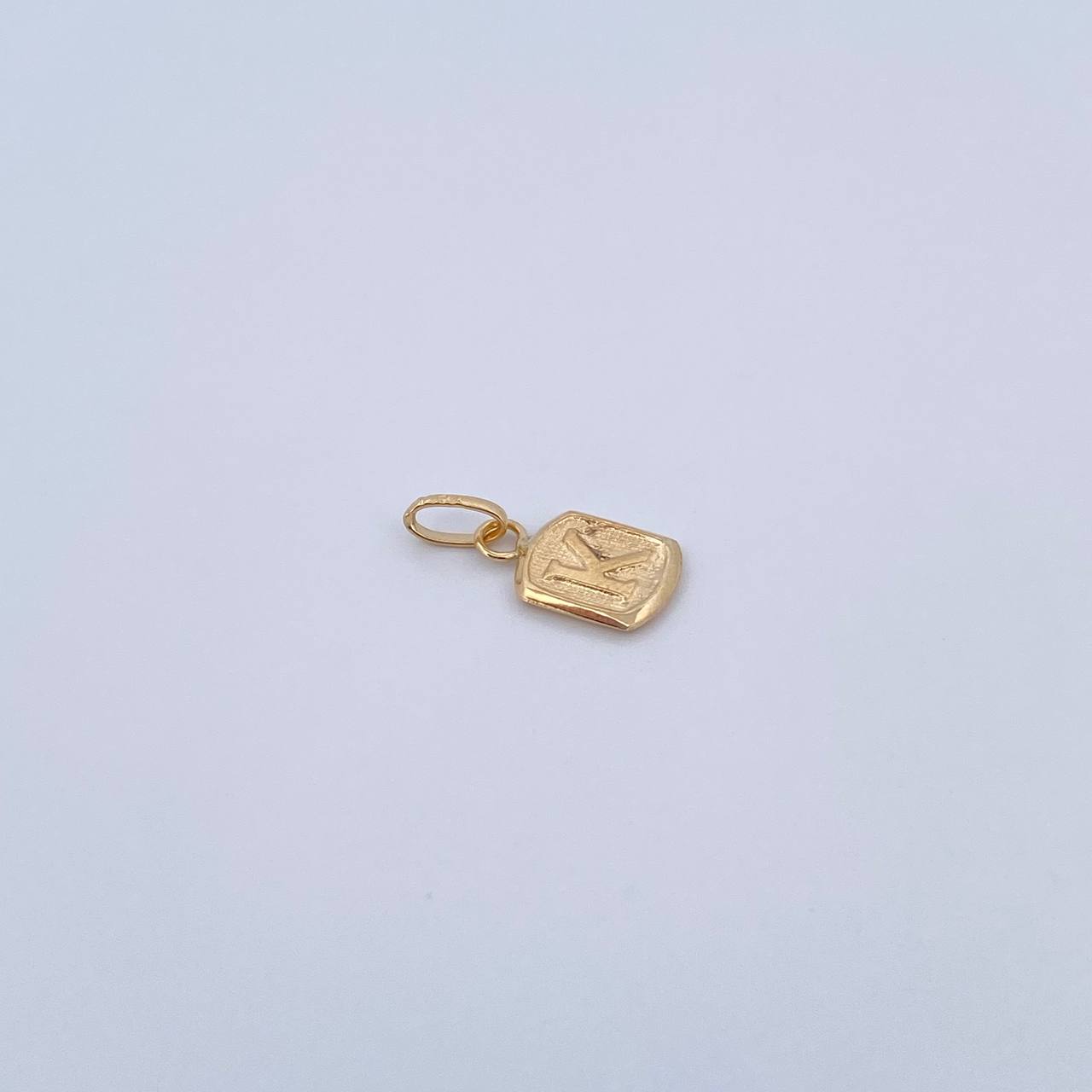Dije Letra K 0.35gr / 1.5cm / Liso Oro Amarillo 18K &