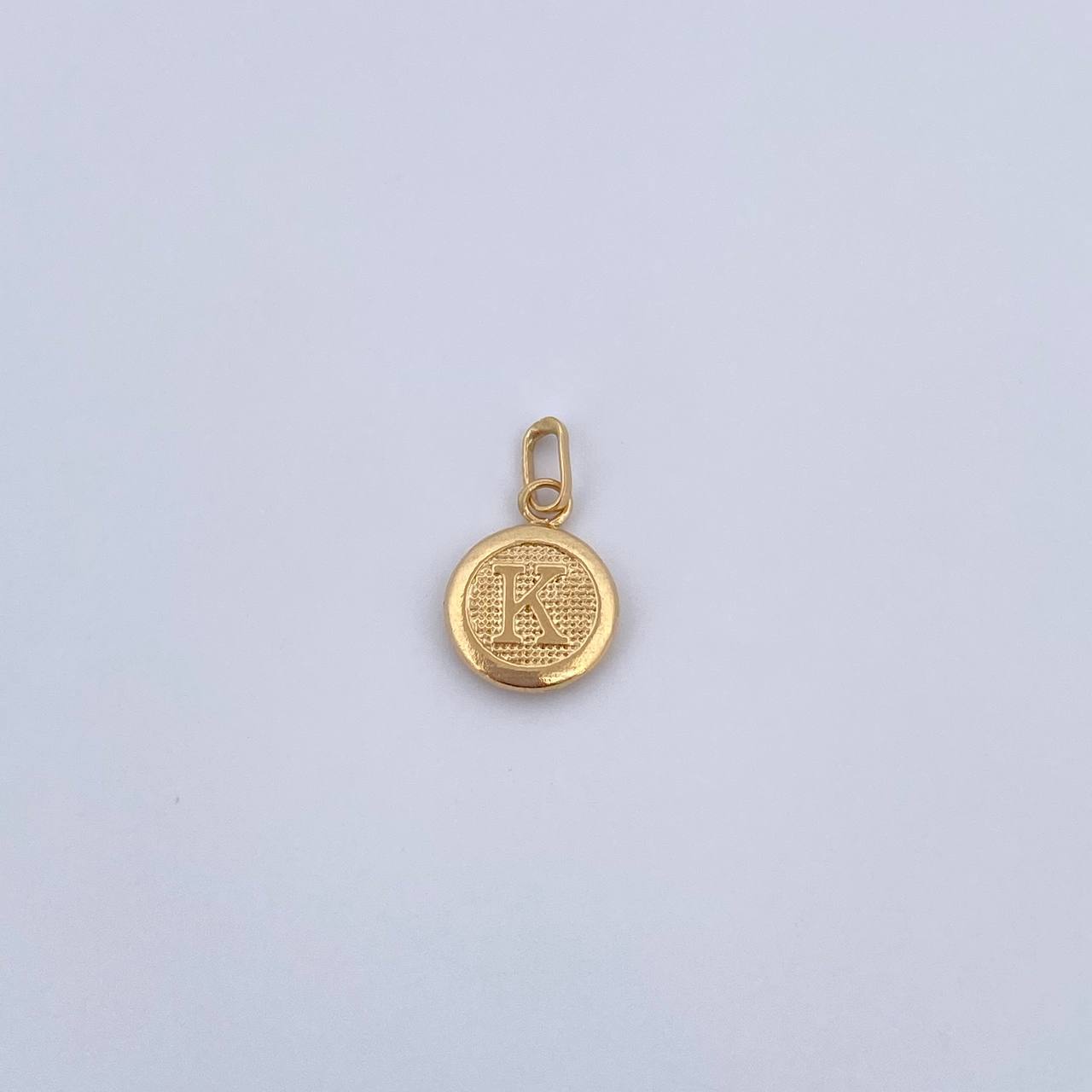 Dije Letra K 0.45gr / 1.5cm / Medalla Oro Amarillo 18K &