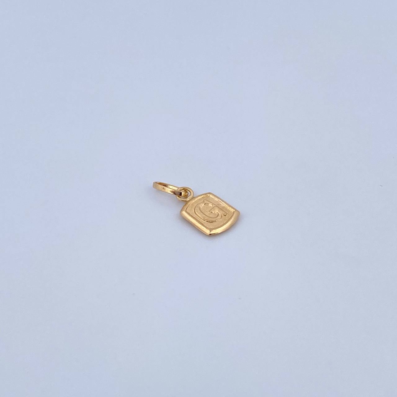 Pendant Letter G 0.35gr / 1.5cm / Smooth 18K Yellow Gold &