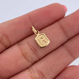 Pendant Letter R 0.35gr / 1.5cm / Smooth 18K Yellow Gold &