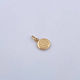 Pendant Letter U 0.45gr / 1.5cm / 18K Yellow Gold Medal &