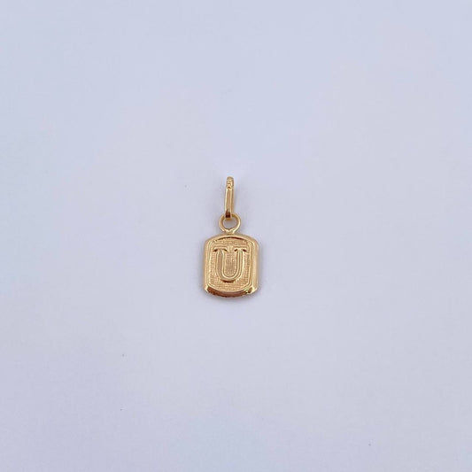 Pendant Letter U 0.35gr / 1.5cm / Smooth 18K Yellow Gold &