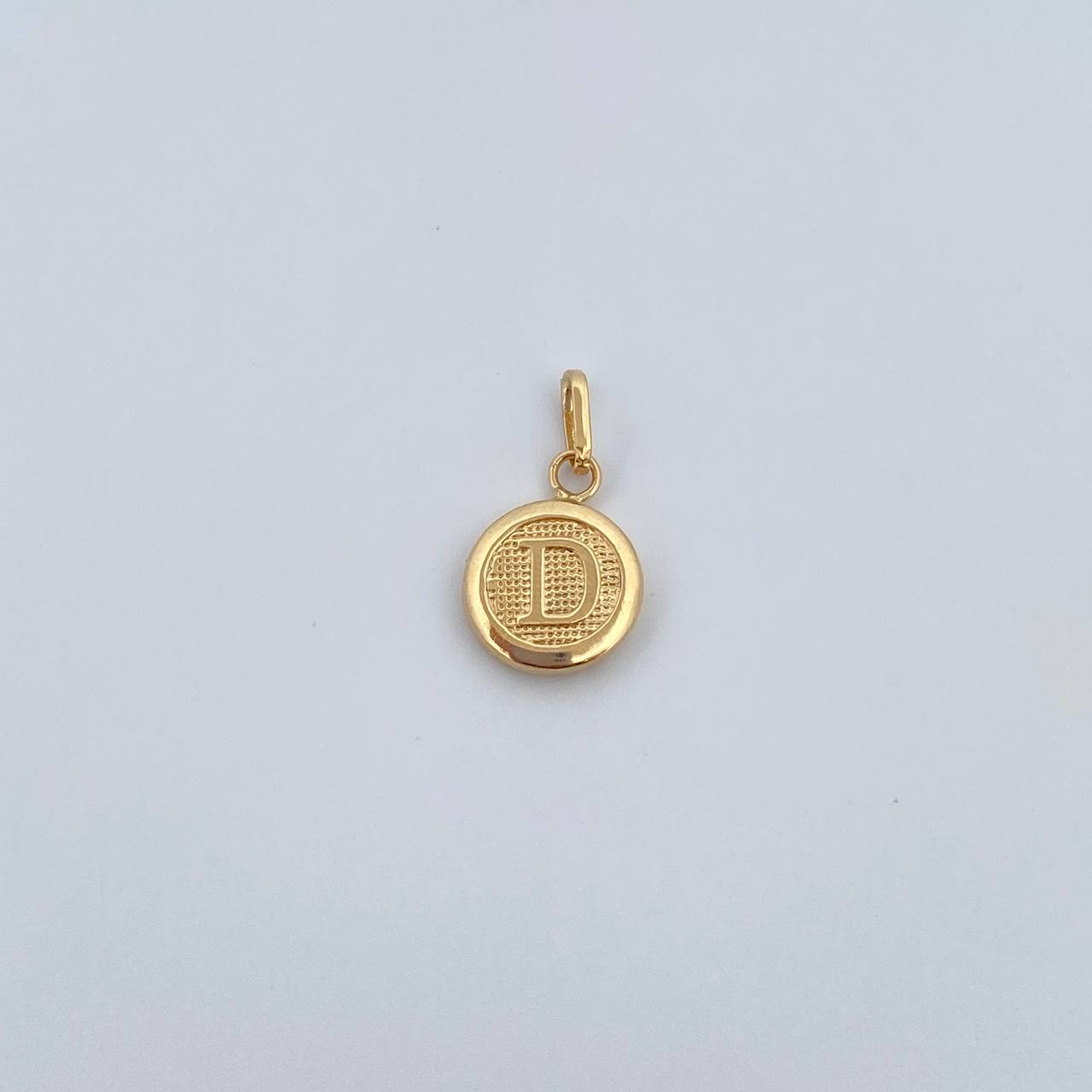 Dije Letra D 0.45gr / 1.5cm / Medalla Oro Amarillo 18K &
