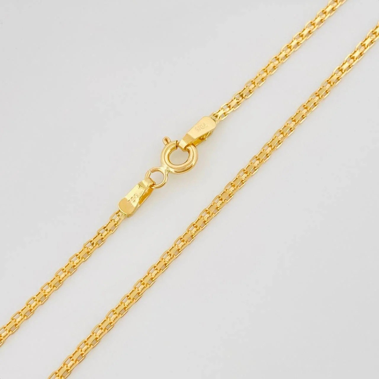Bismark Chain 3.35g / 20 in / 1.5mm Yellow Gold 18K
