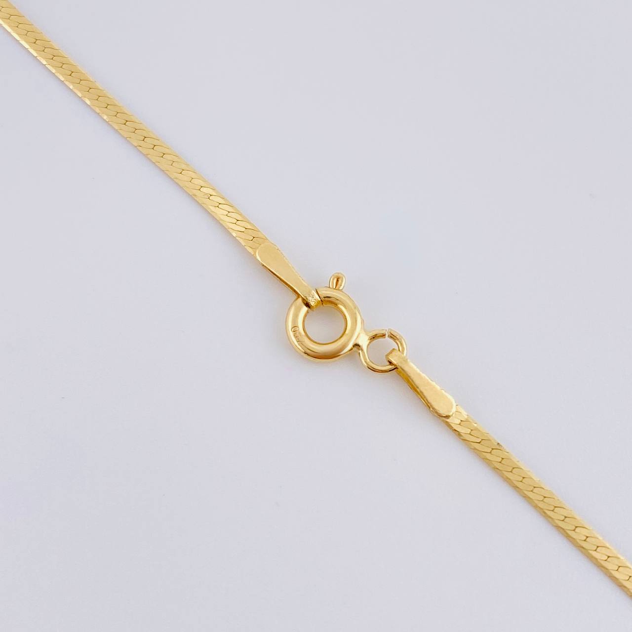 Herringbone Chain 3.35 g / 17 3/4 in / 1.5 mm 18K Yellow Gold