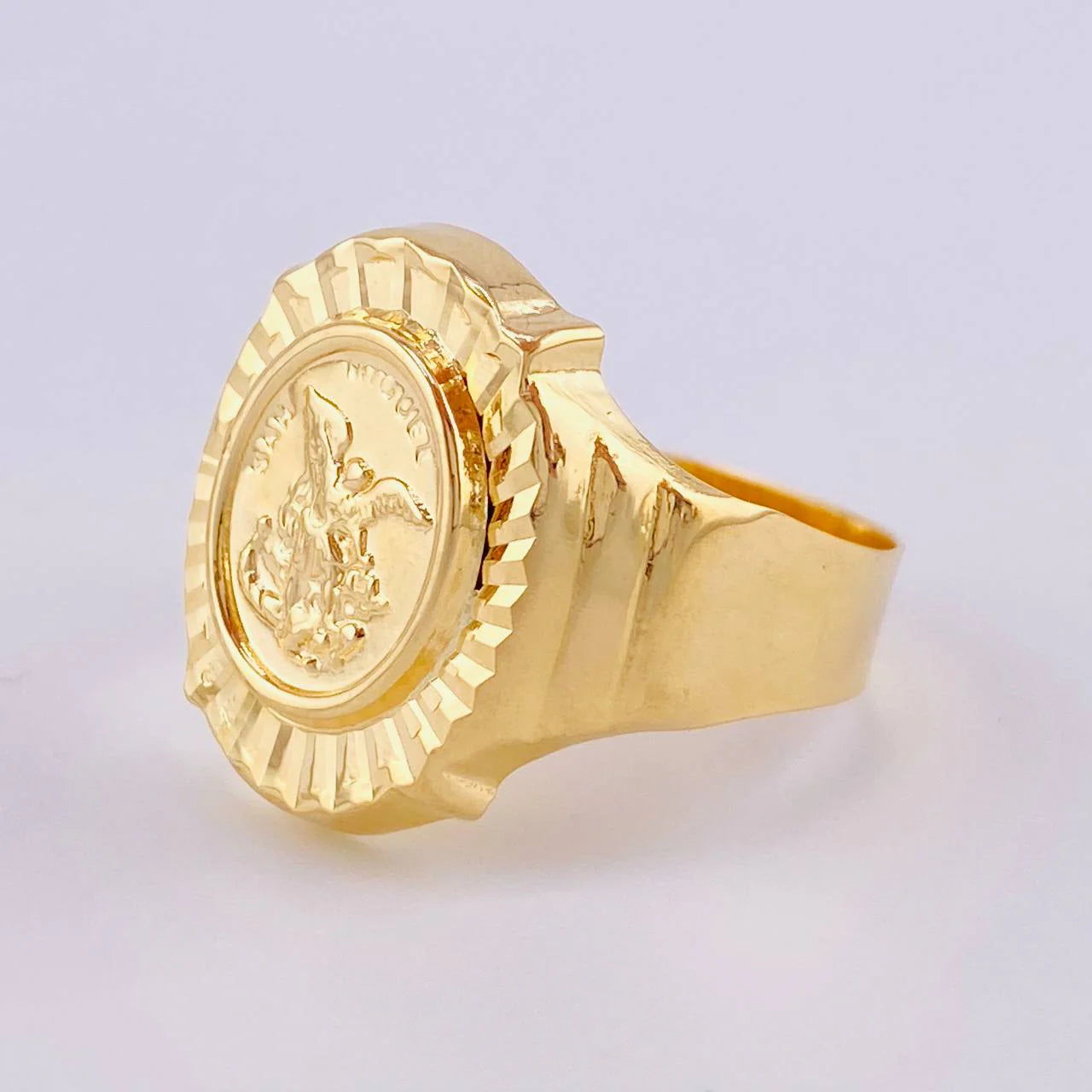 Ring Saint Michael Archangel 3.6 g / T11 18K Yellow Gold