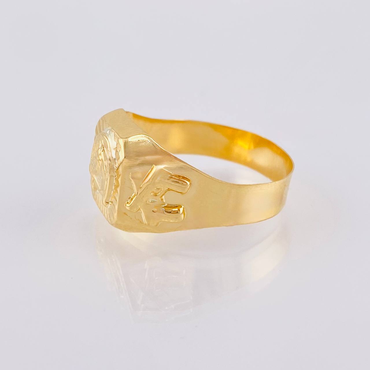 Anillo Herradura Caballo Diamantado 3.4 g / T11 Oro Amarillo 18K