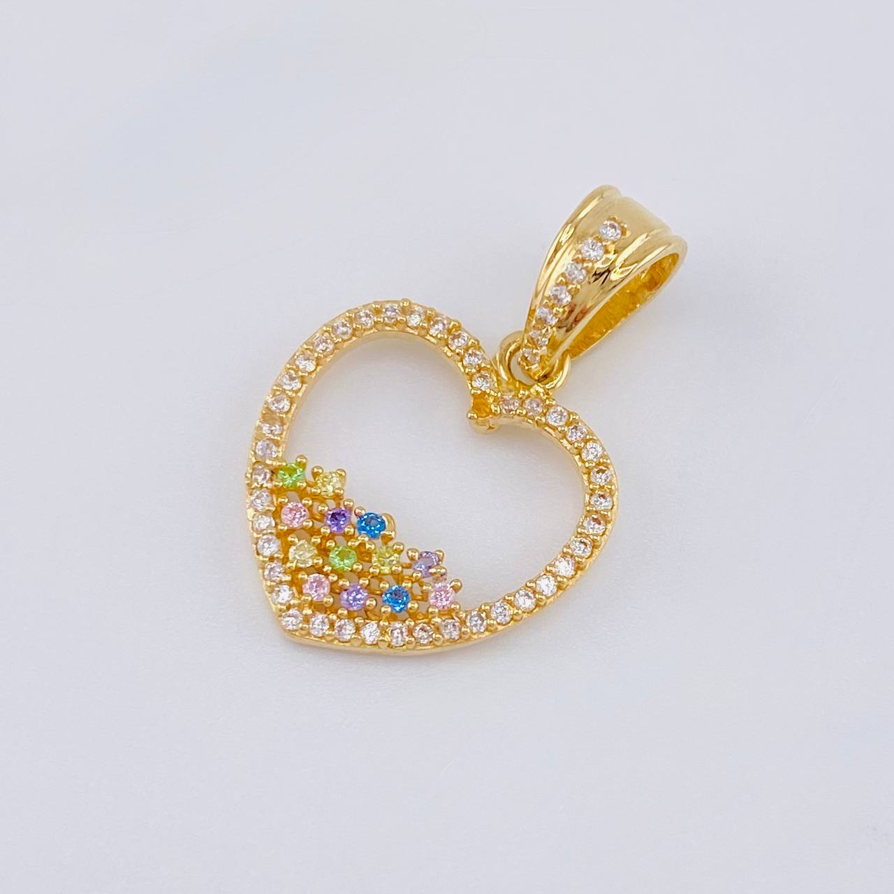 Dije Silueta Corazon 2.55 g / 1 in Oro Amarillo 18K