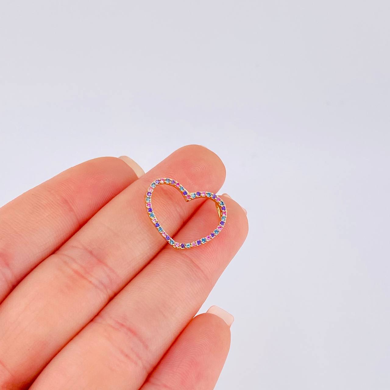 Dije Silueta Corazón 1.05 g / 3/4 in Oro Amarillo 18K