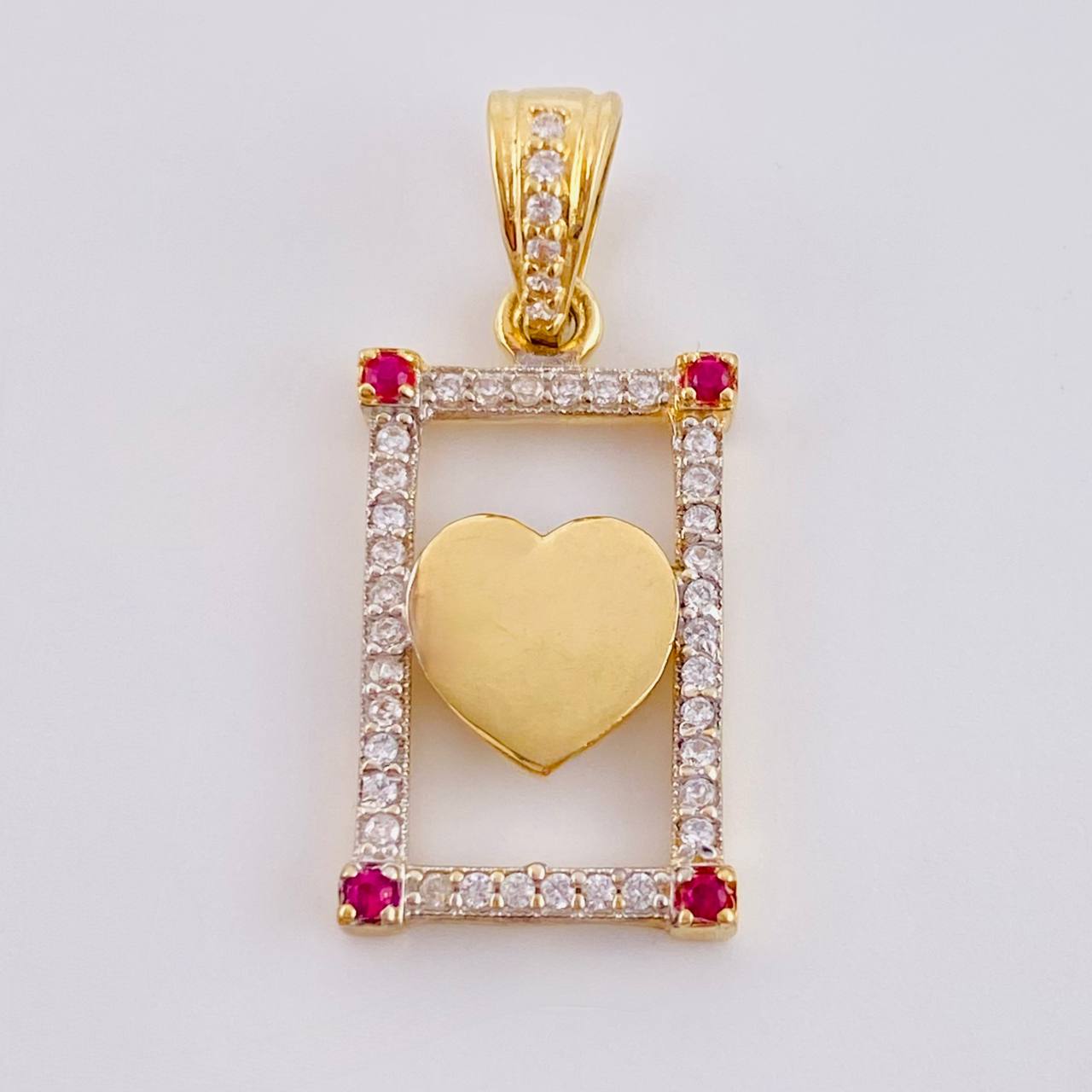 Dije Corazón Enmarcado 1.95 g / 1 in Oro Amarillo 18K