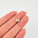 Herraje Letra M 0.5 g / 1/4 in Oro Amarillo 18K