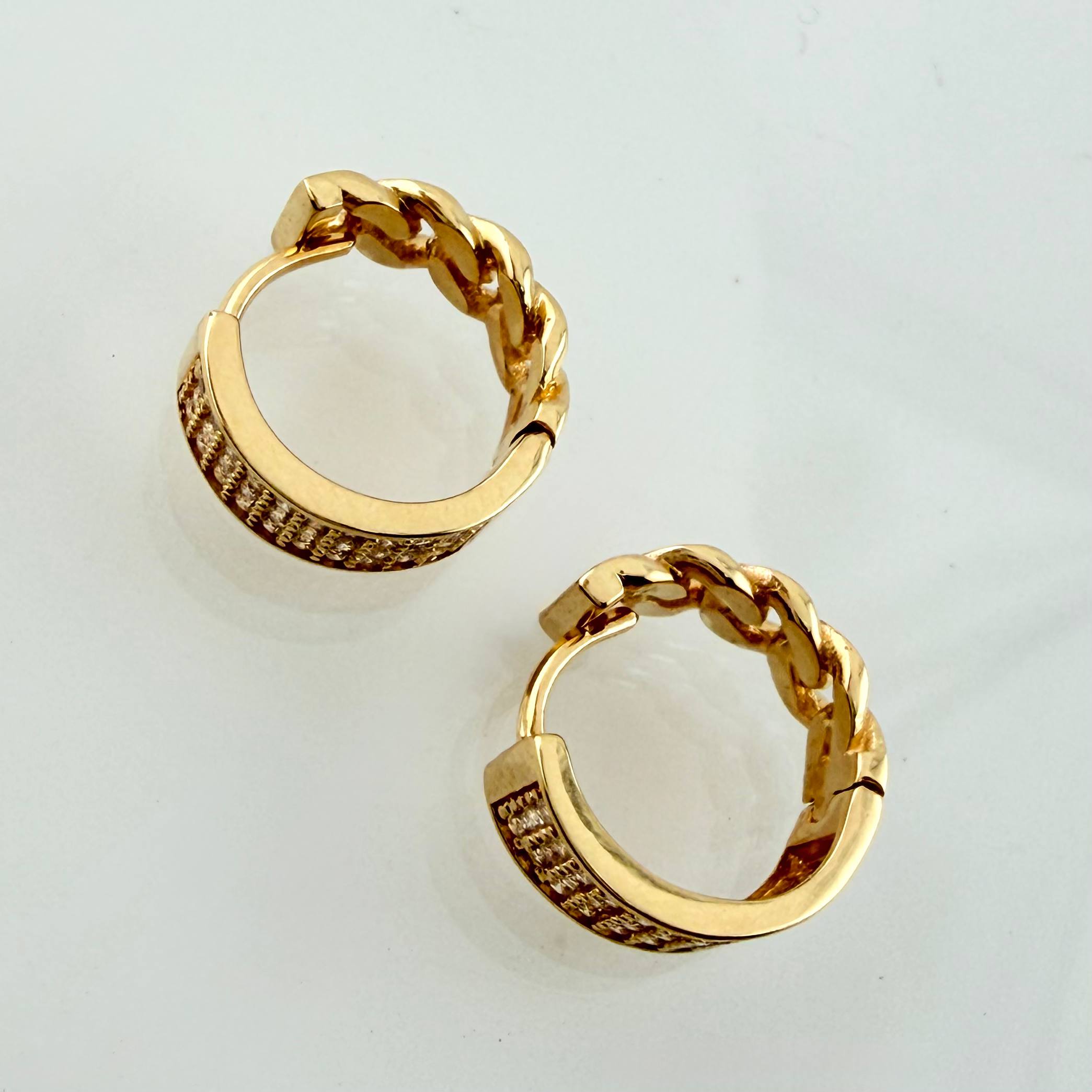 Candongas Cubana Parcial 3.8gr / 1/2 in / Oro Amarillo 18K