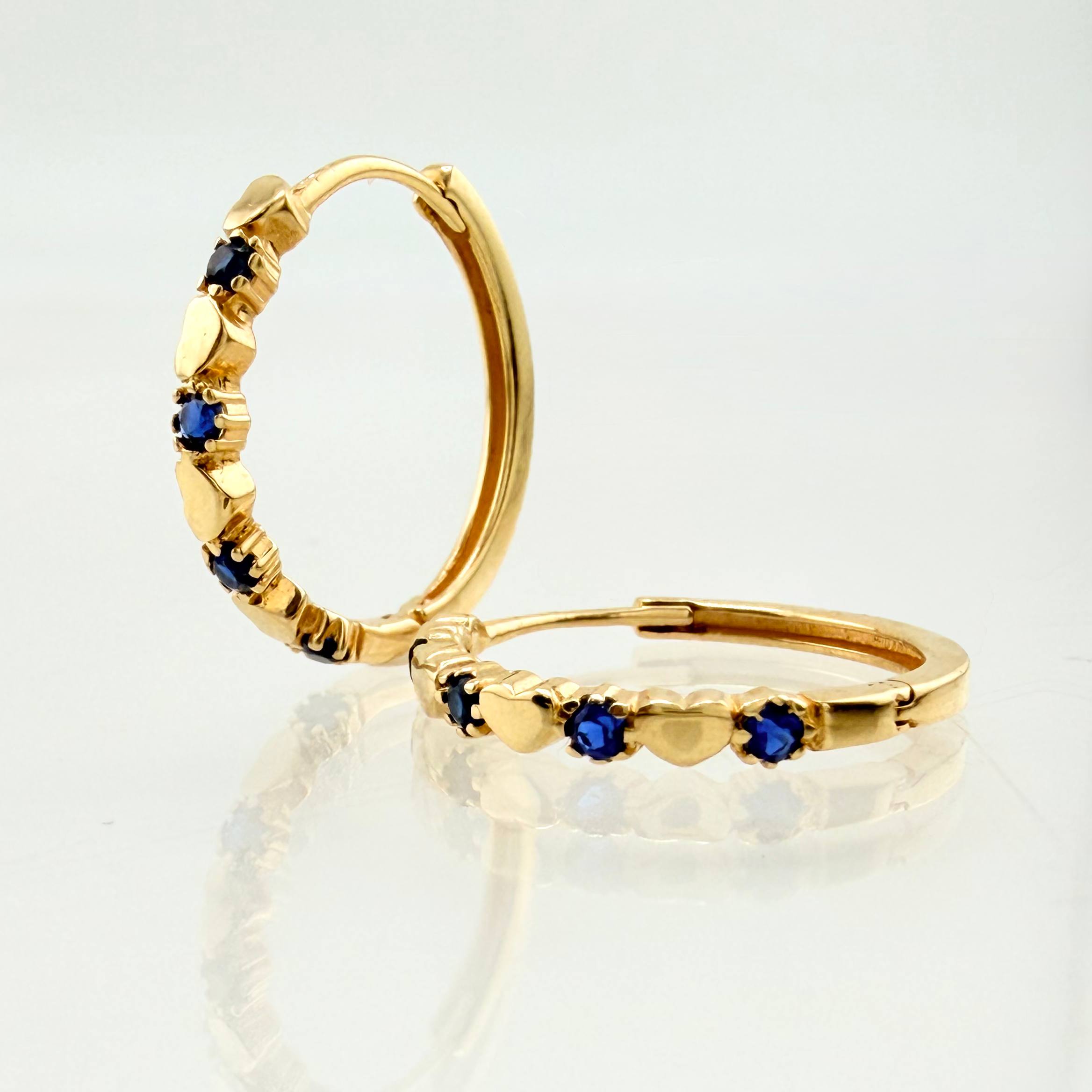 Candongas Corazones Intercalados 2.3gr / 3/4 in / Oro Amarillo 18K